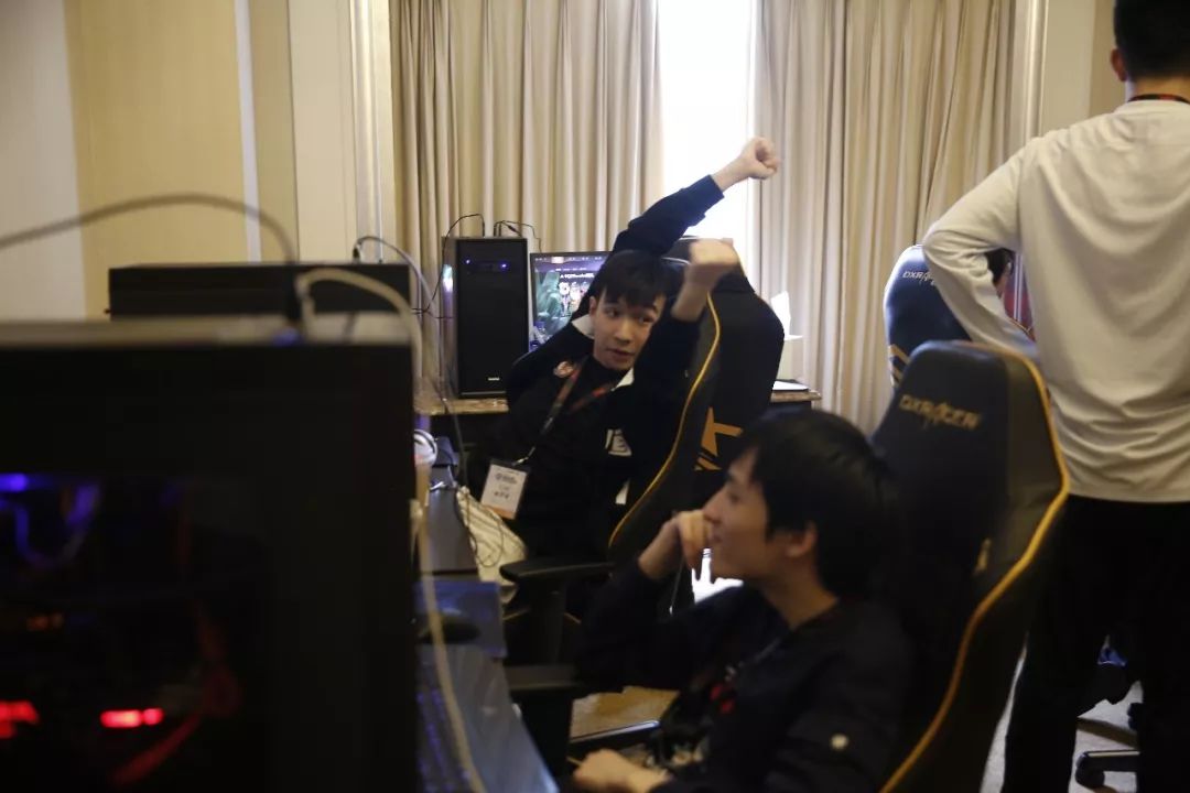 ANIMAJOR小组赛结束，PSG.LGD、Nigma晋级胜者组