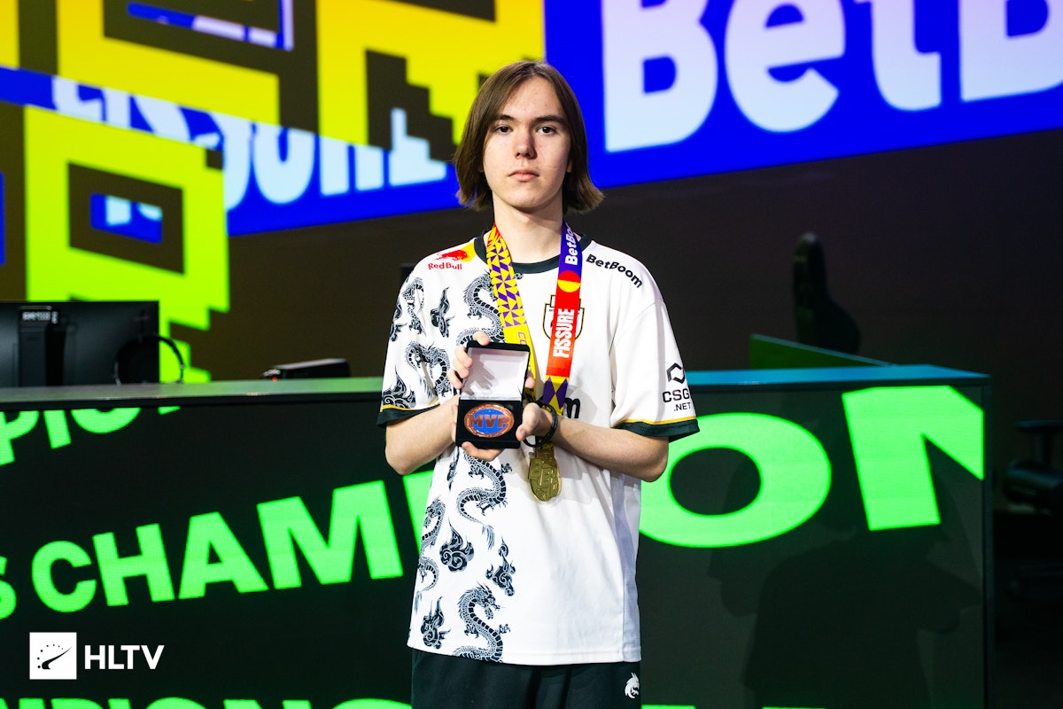 DOTA2 Team Secret组建临时阵容参加PGL瓦拉几亚S2预选