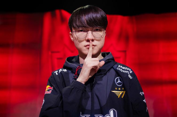 【lpl战报】BLG 2-0 LGD：BLG收官之战 直落两局成功零封LGD